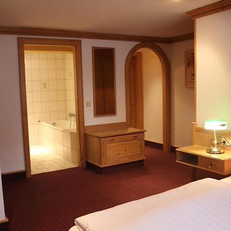 Hotel-Restaurant Johanneshof Nentershausen  Esterno foto